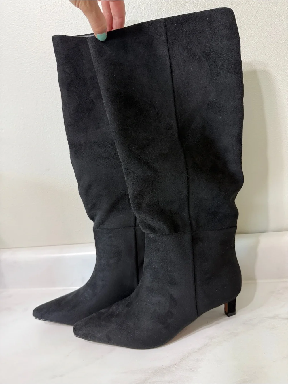 Suede Knee-High Women’s Boots